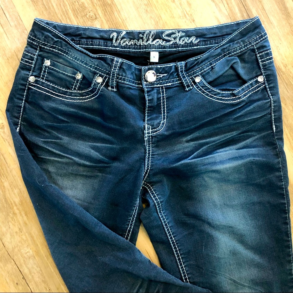 Vanilla star women’s jeans size 9 excellent condition